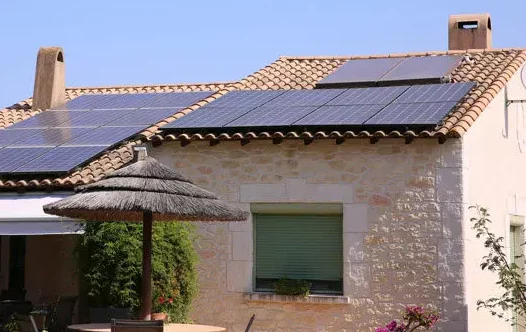 panneaux photovoltaïques aides
