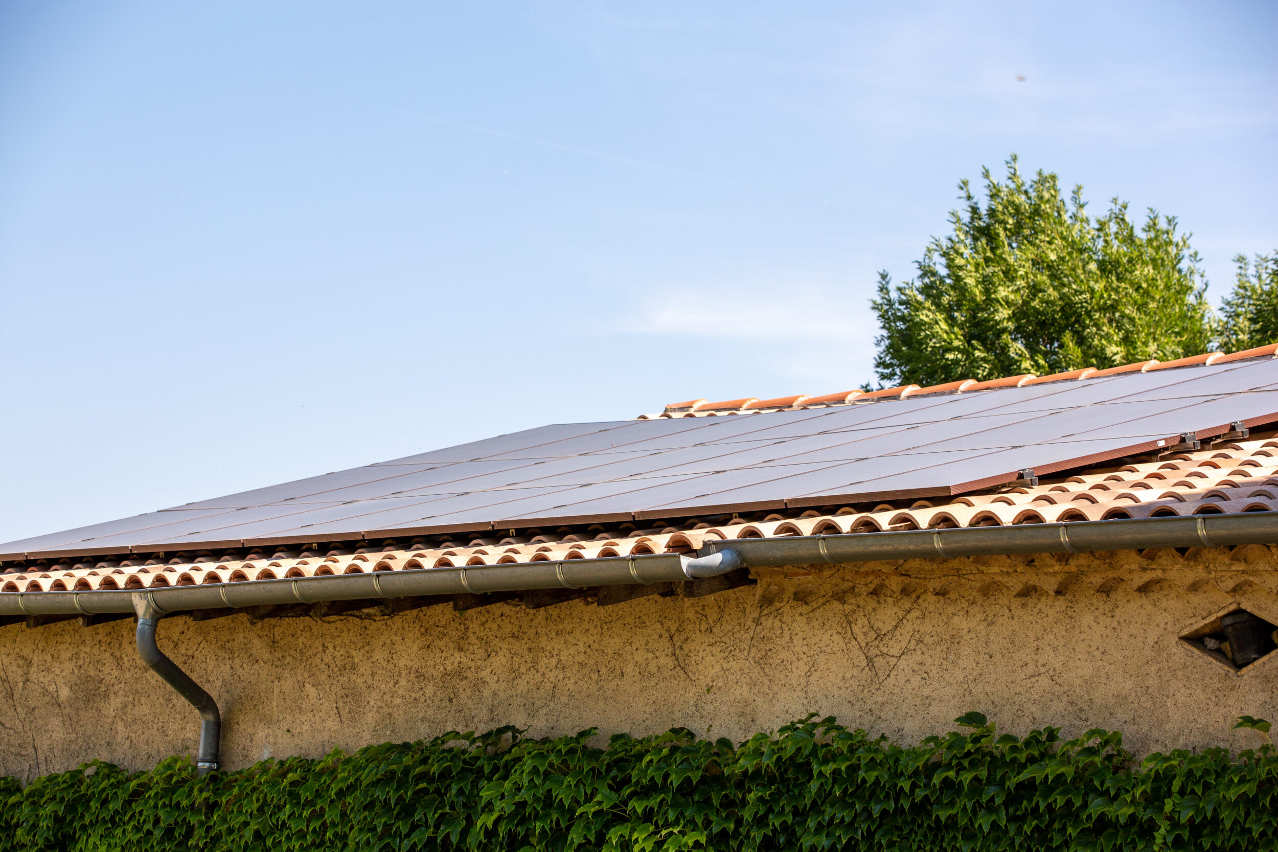 panneaux solaires toit