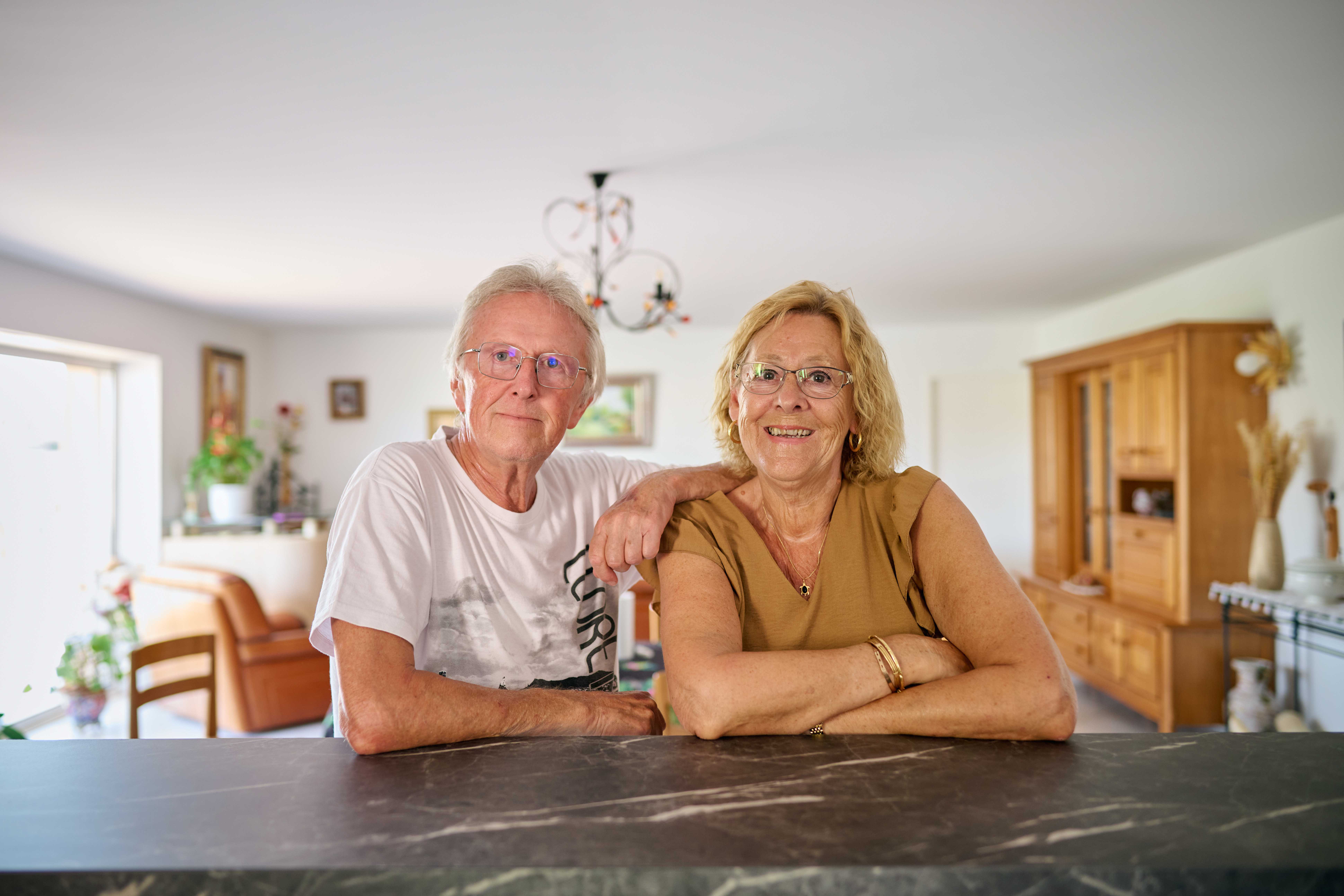 couple propriétaires de panneaux solaires