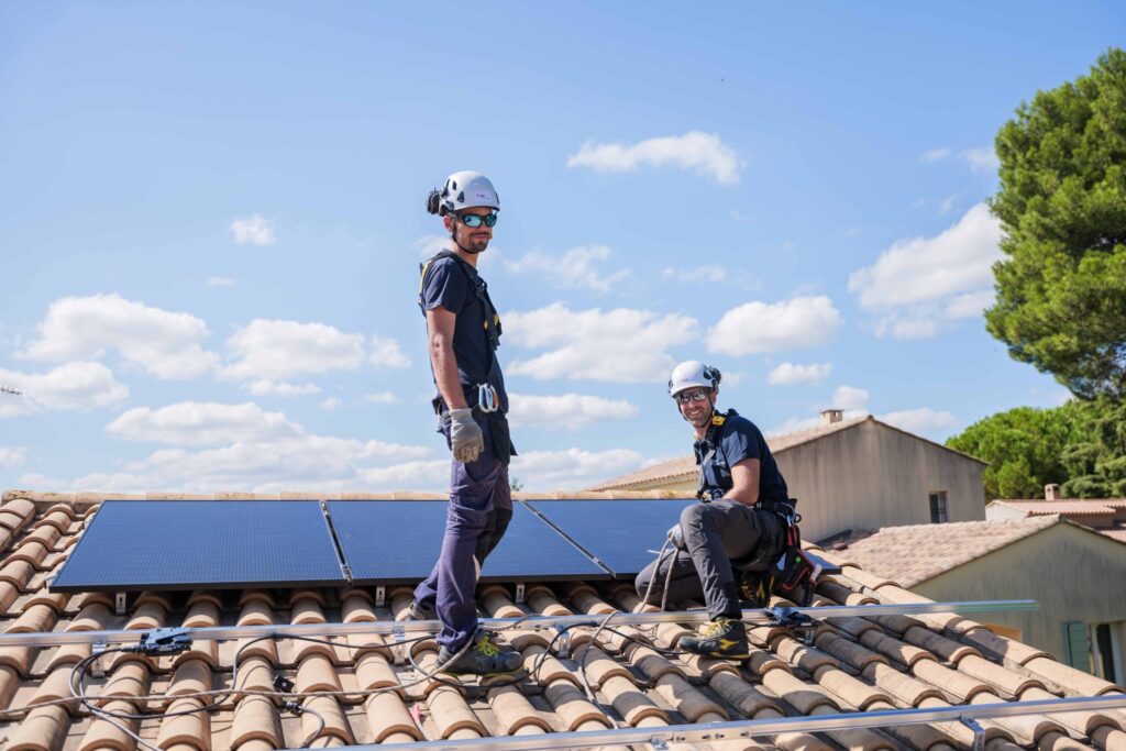 installateurs EDF solutions solaires chez un particulier