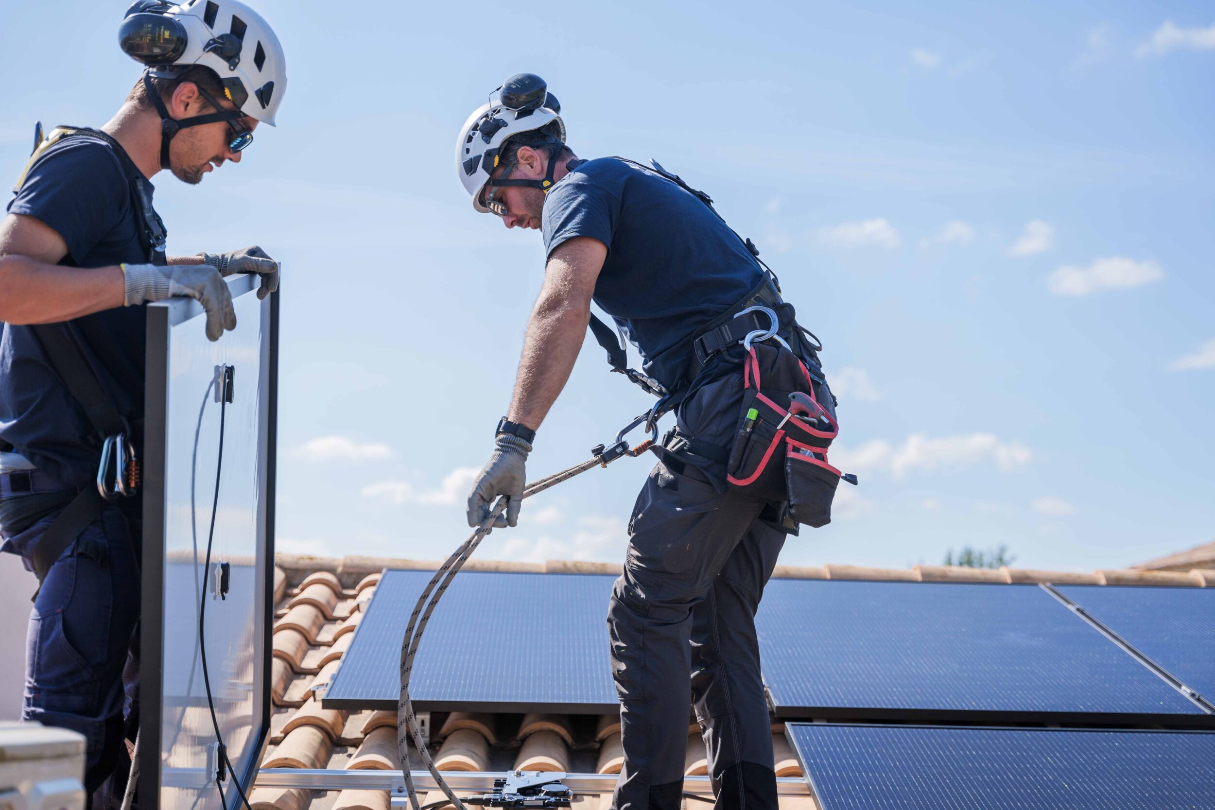 Panneaux solaires : 7 critères essentiels pour choisir votre optimiseur solaire